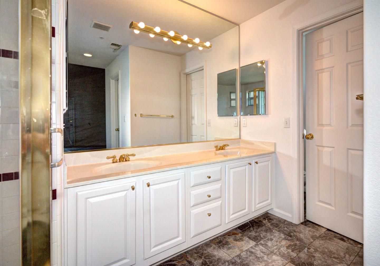 4173 El Camino Real, #49