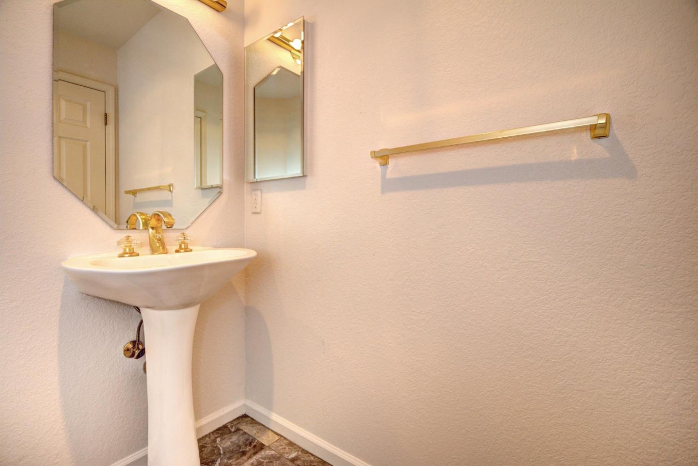 4173 El Camino Real, #49