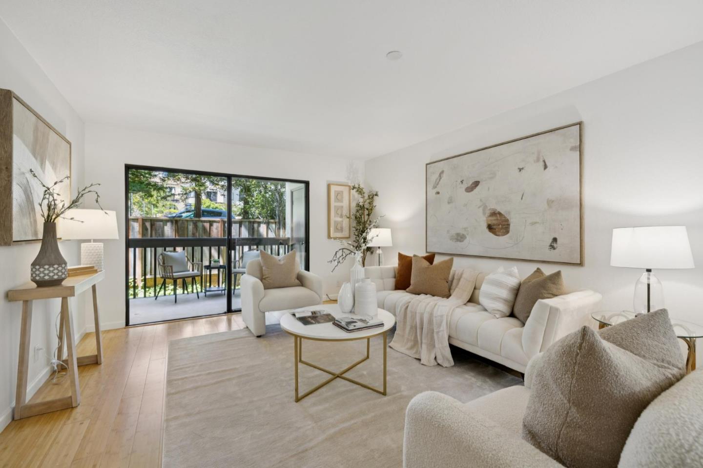 226 W Edith Avenue 13