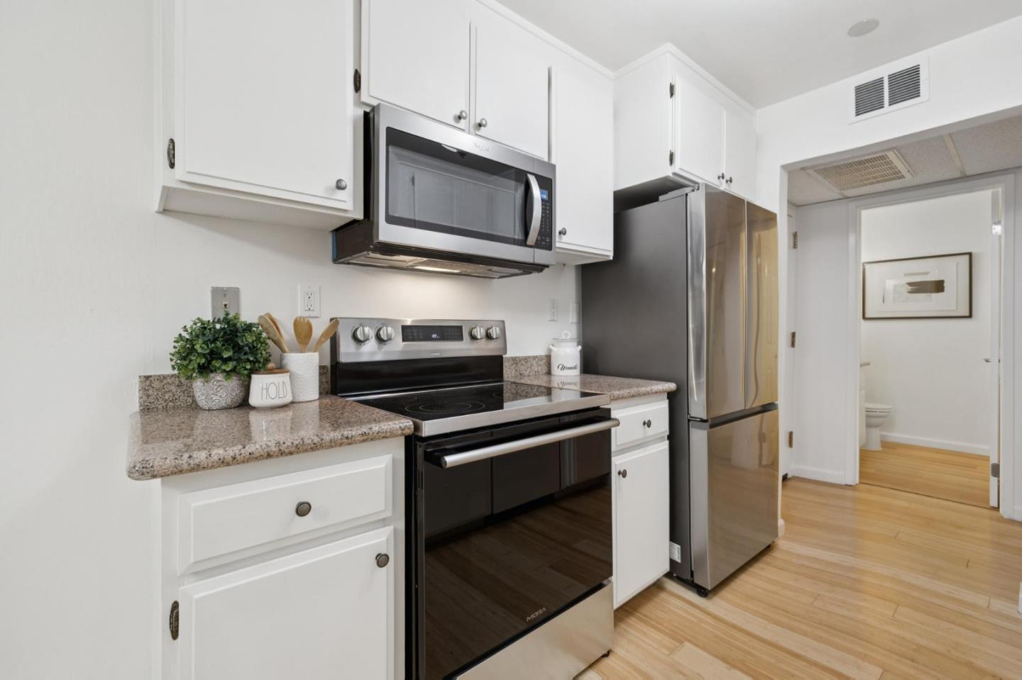 226 West Edith Avenue 13