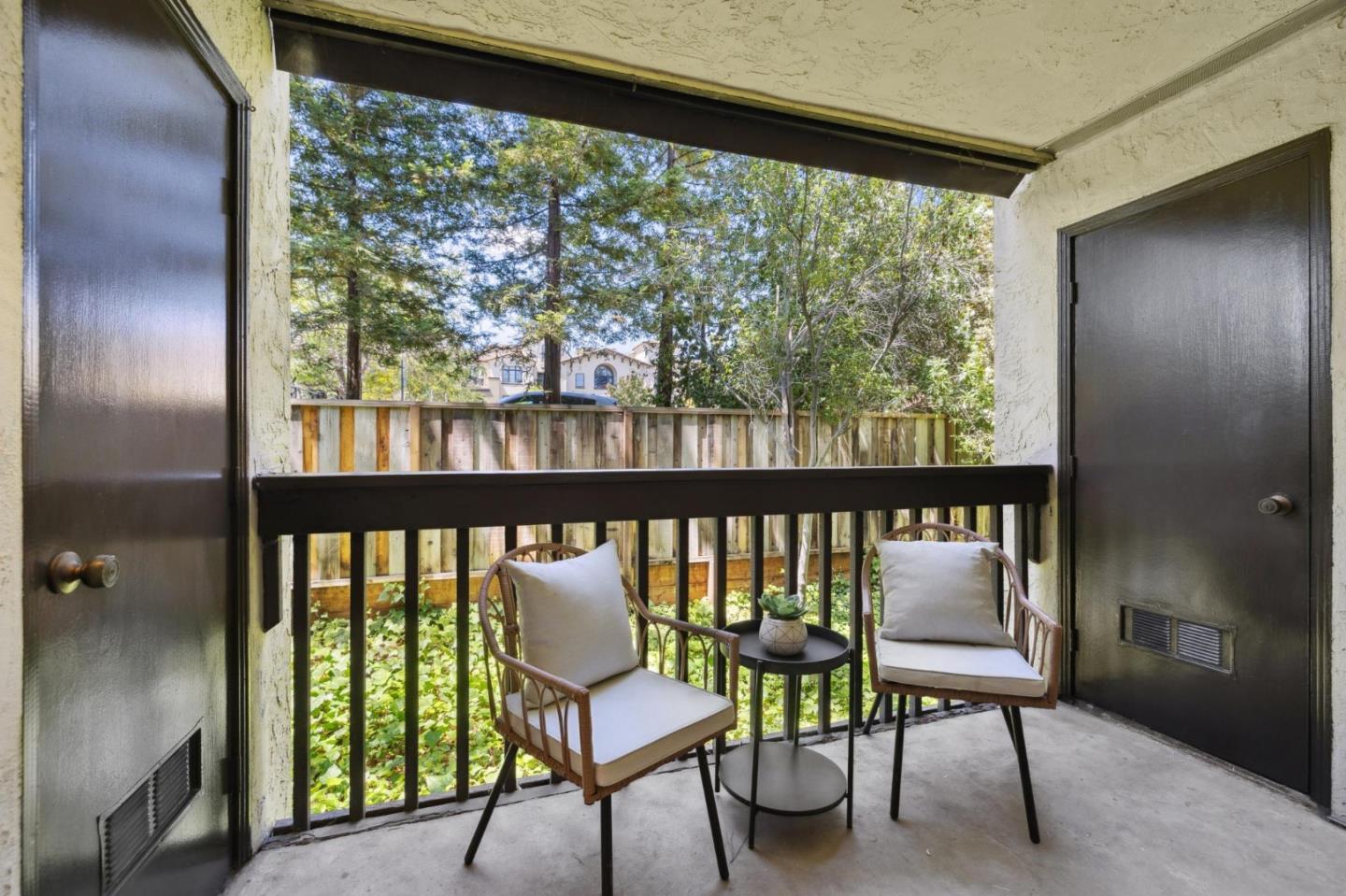 226 West Edith Avenue 13