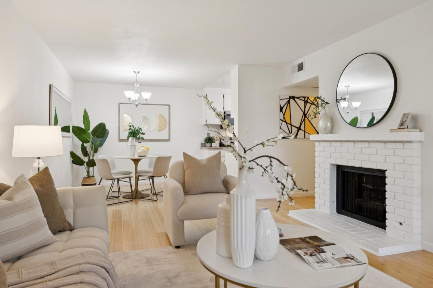 226 West Edith Avenue 13