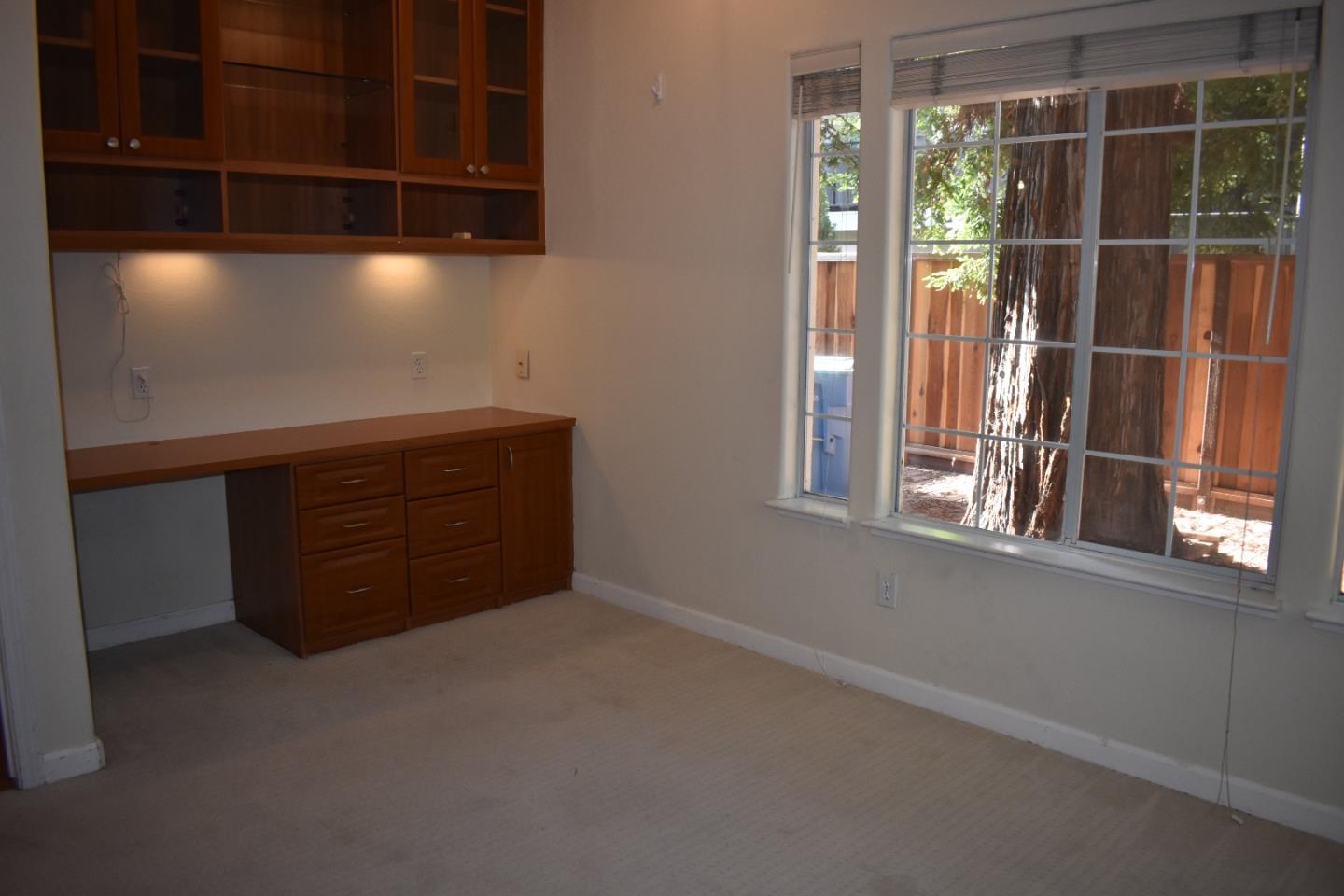 4173 El Camino Real 24