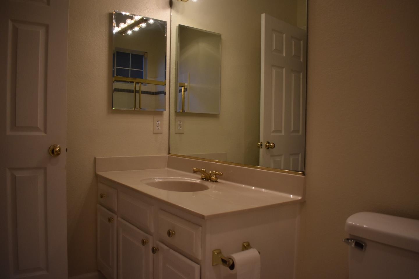 4173 El Camino Real 24