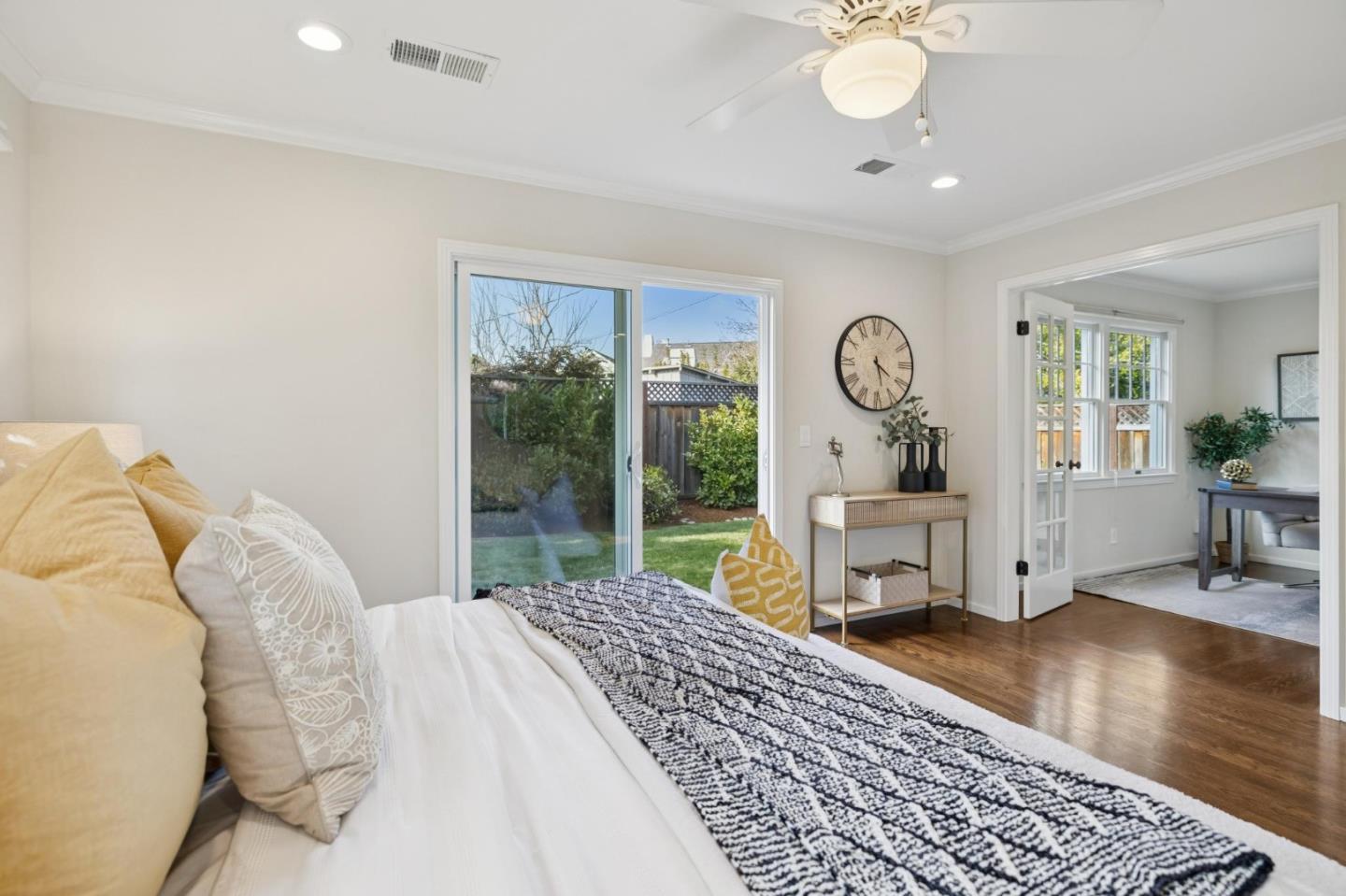 308 Hedge Road
