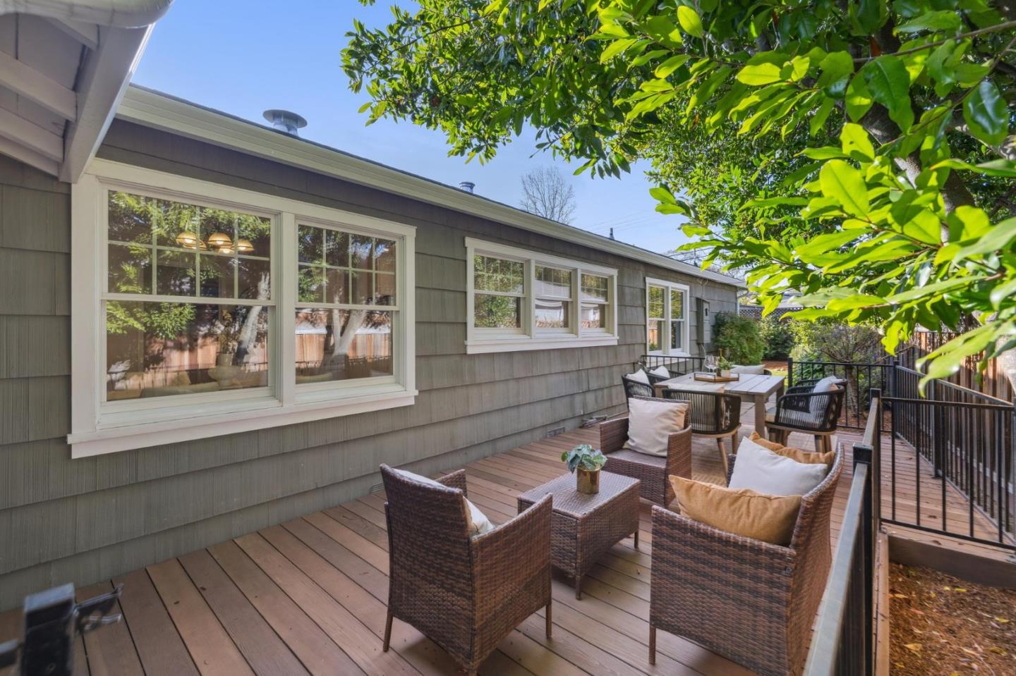 308 Hedge Road