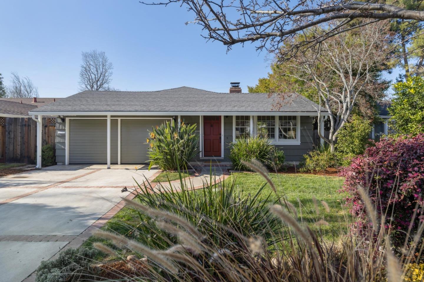 308 Hedge Road
