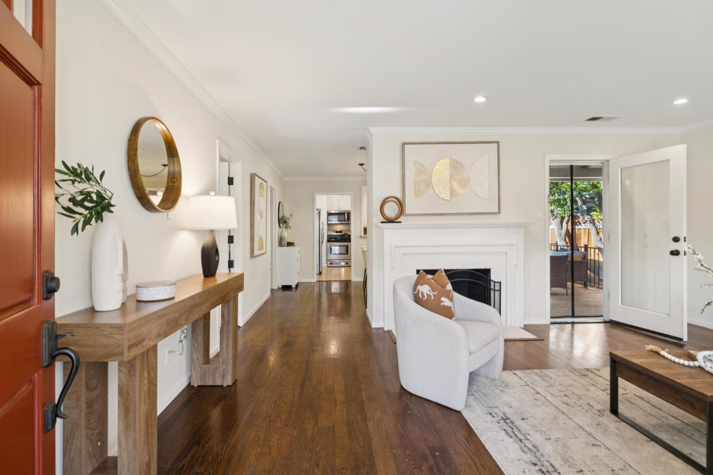 308 Hedge Road