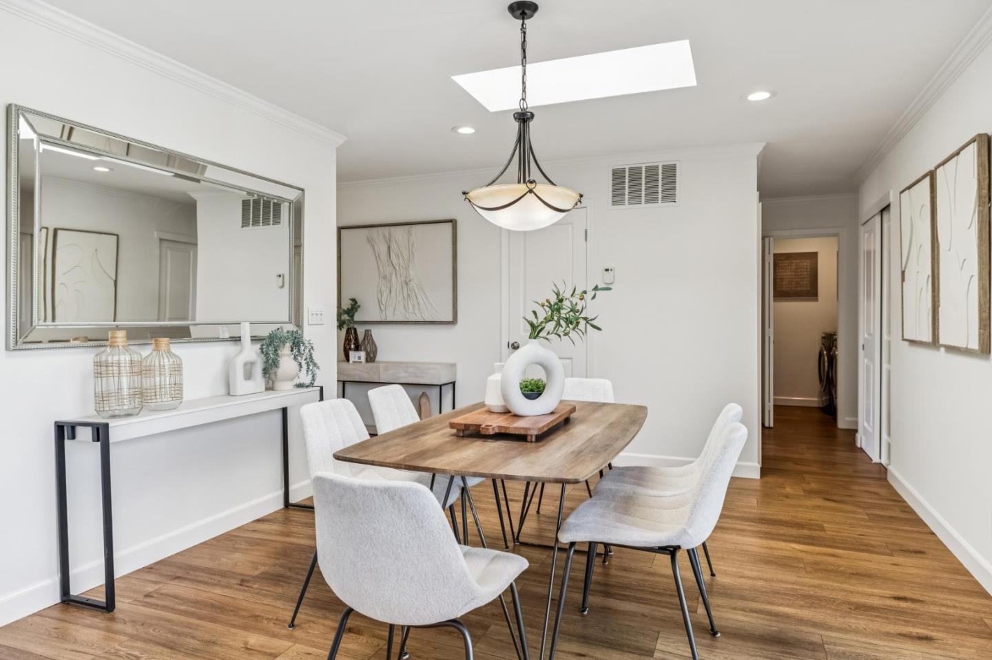 4845 Los Arboles Place