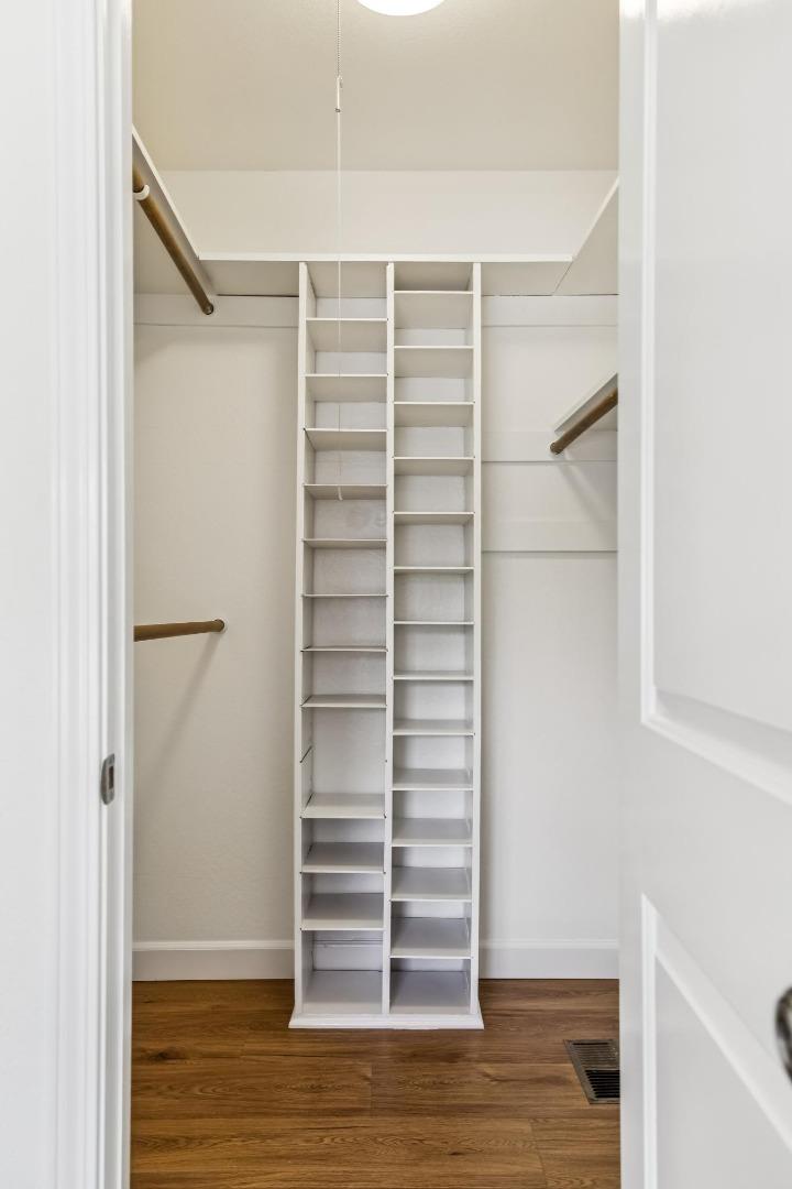 4845 Los Arboles Place