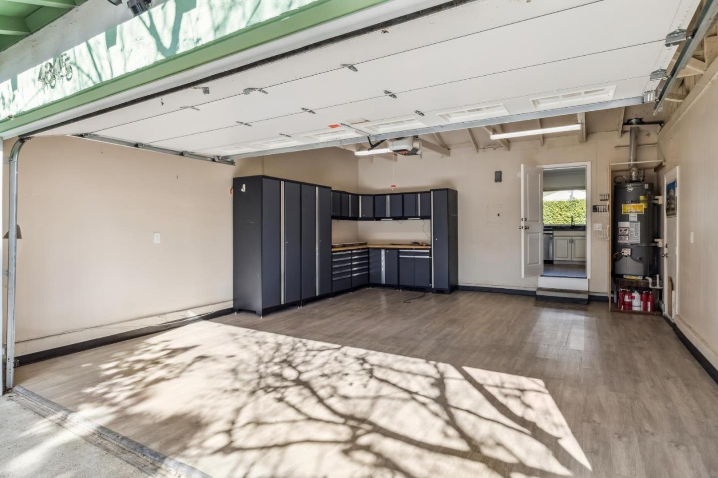 4845 Los Arboles Place