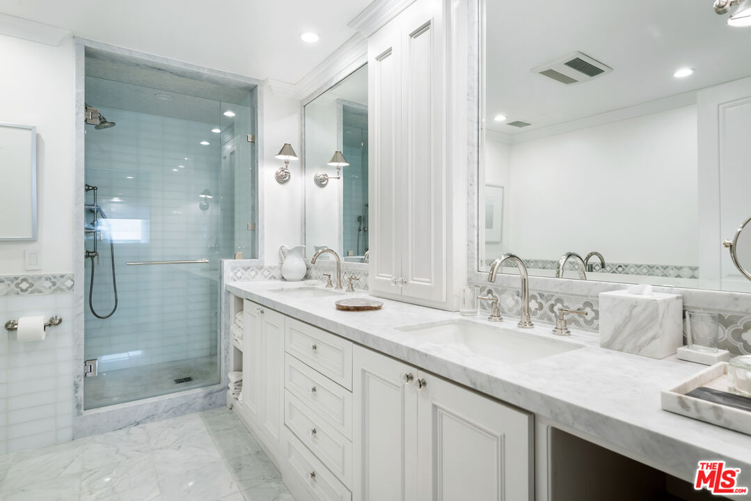 10375 Wilshire Blvd Unit: 14F