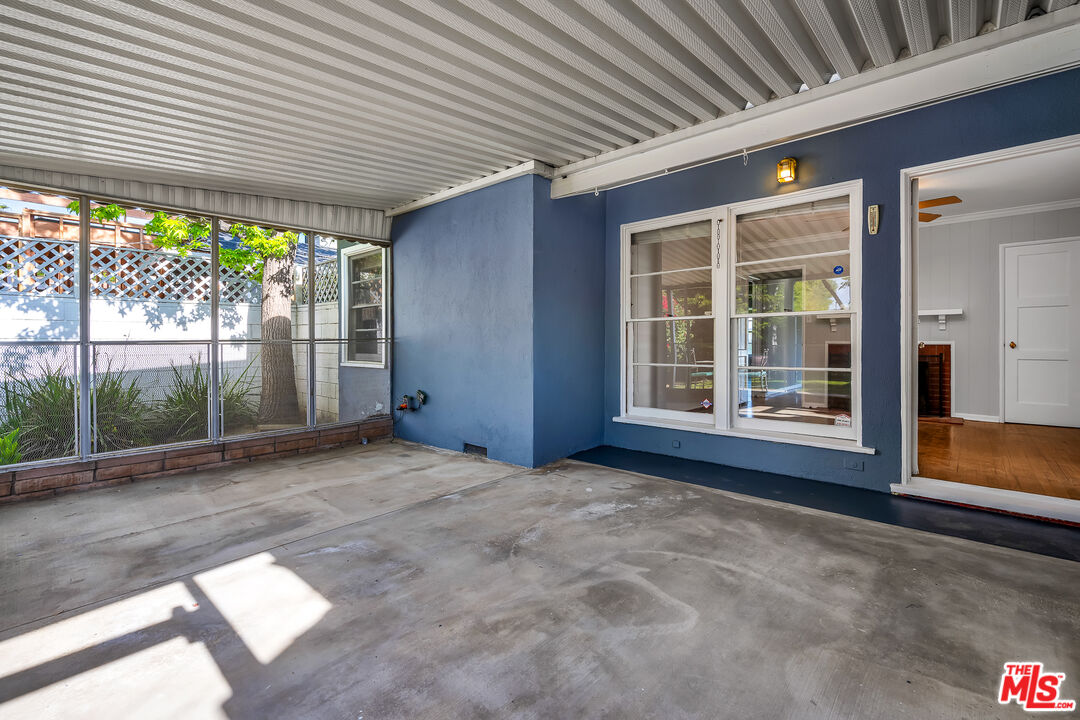 14313 Martha St