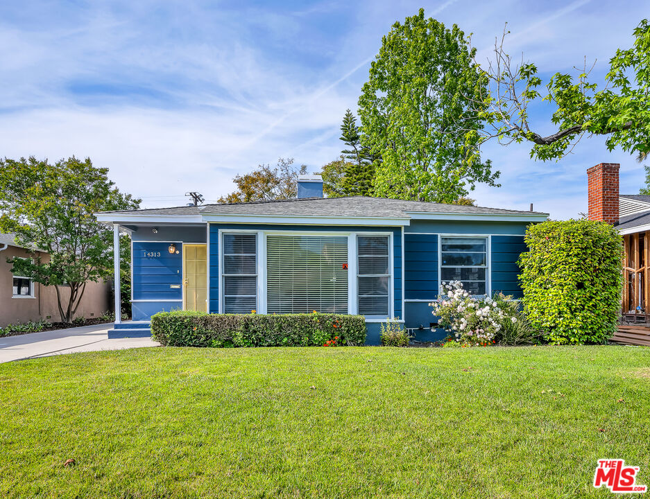 14313 Martha St