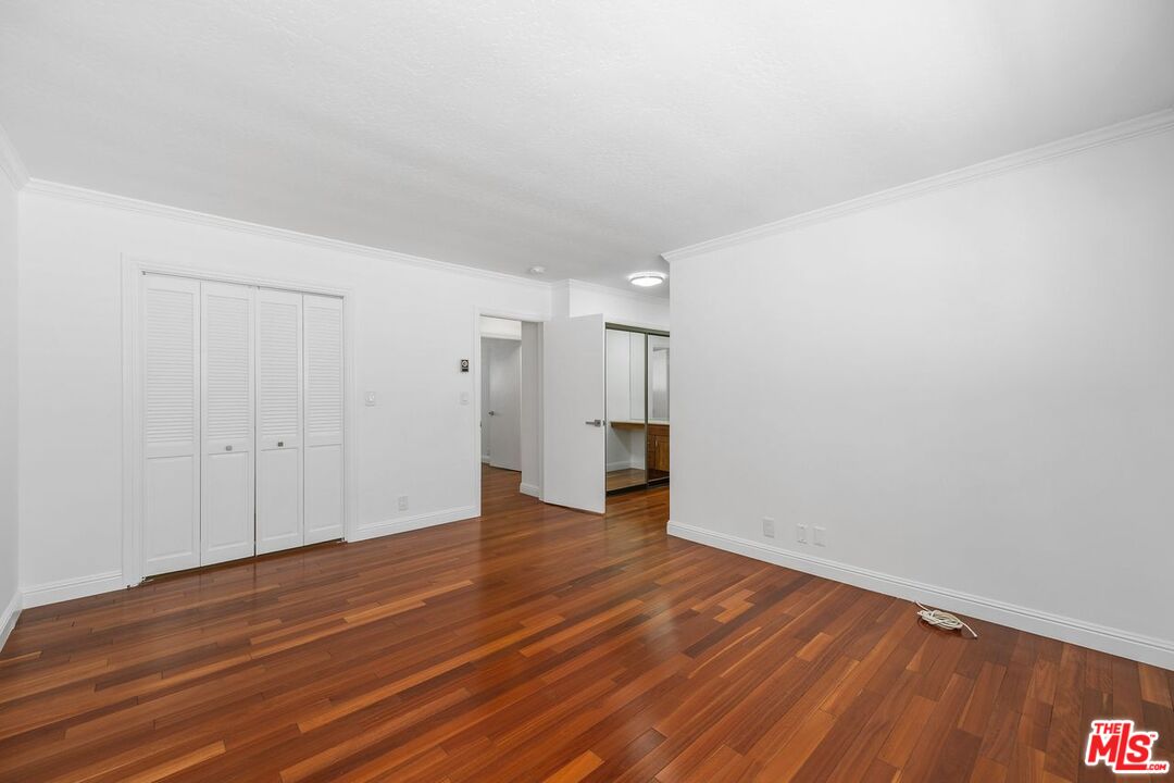 404 San Vicente Blvd Unit: 201