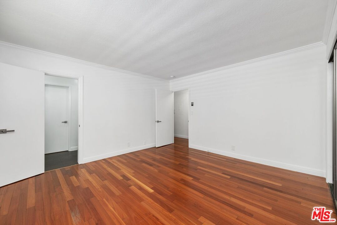 404 San Vicente Blvd Unit: 201
