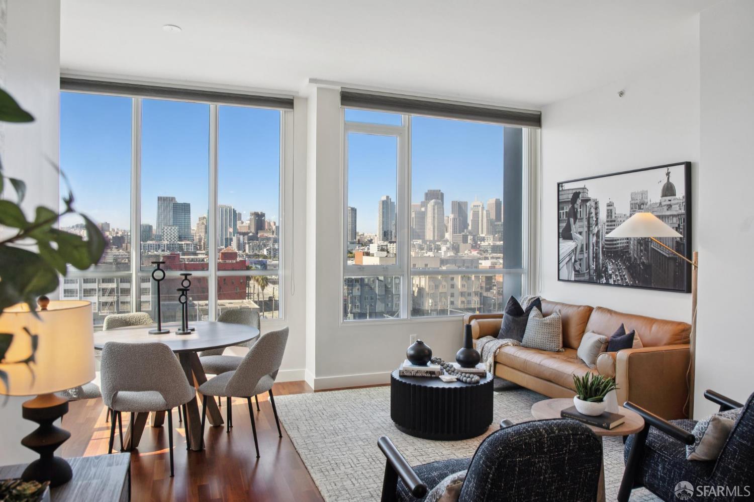 300 Berry Street # 911