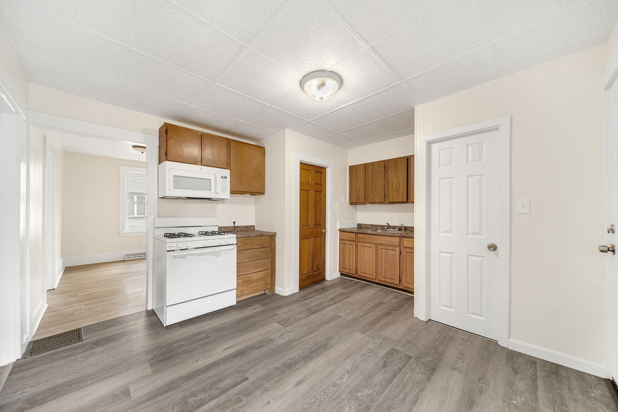 20 Autumn St