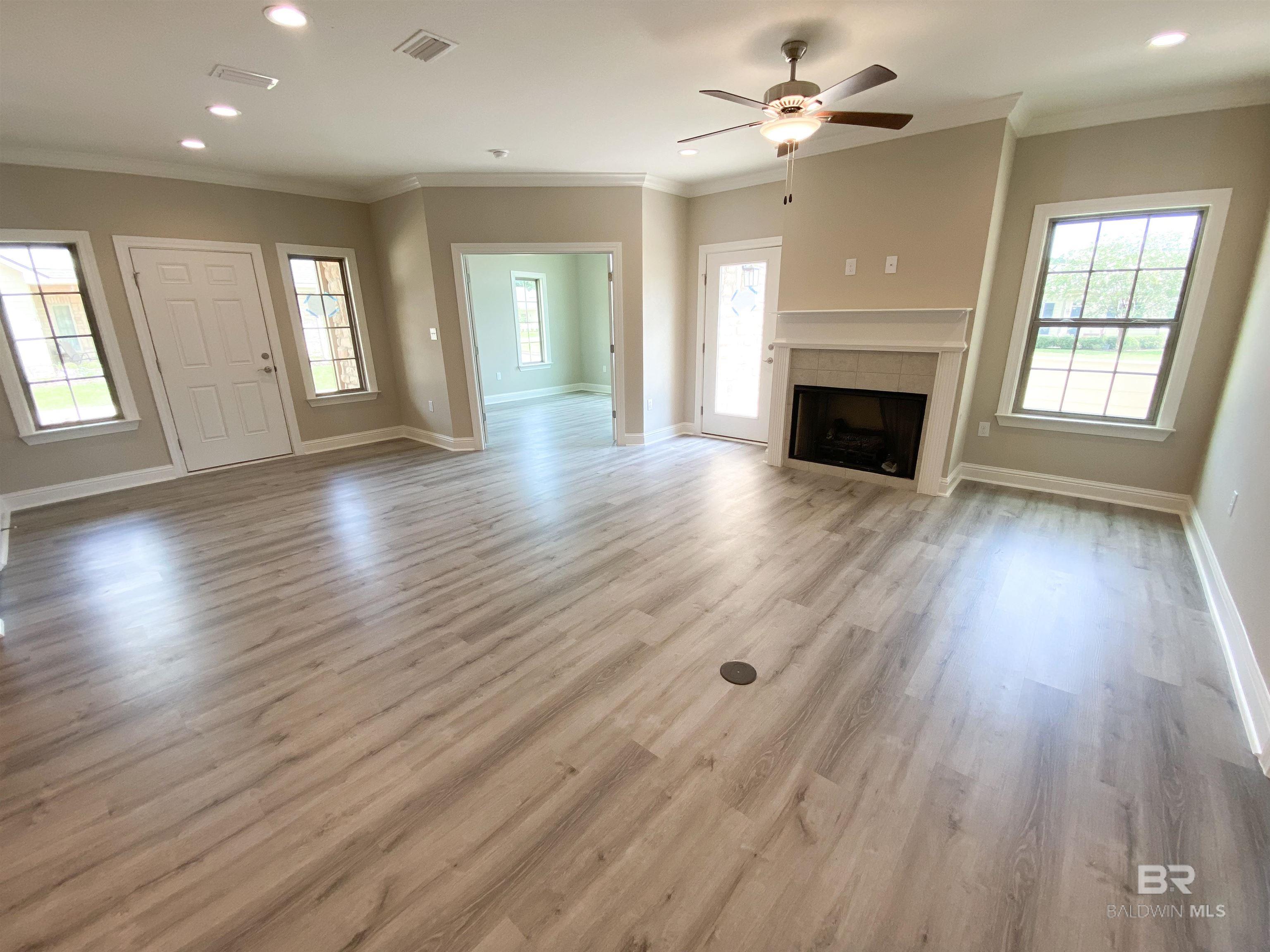 203 Holmes Avenue 203