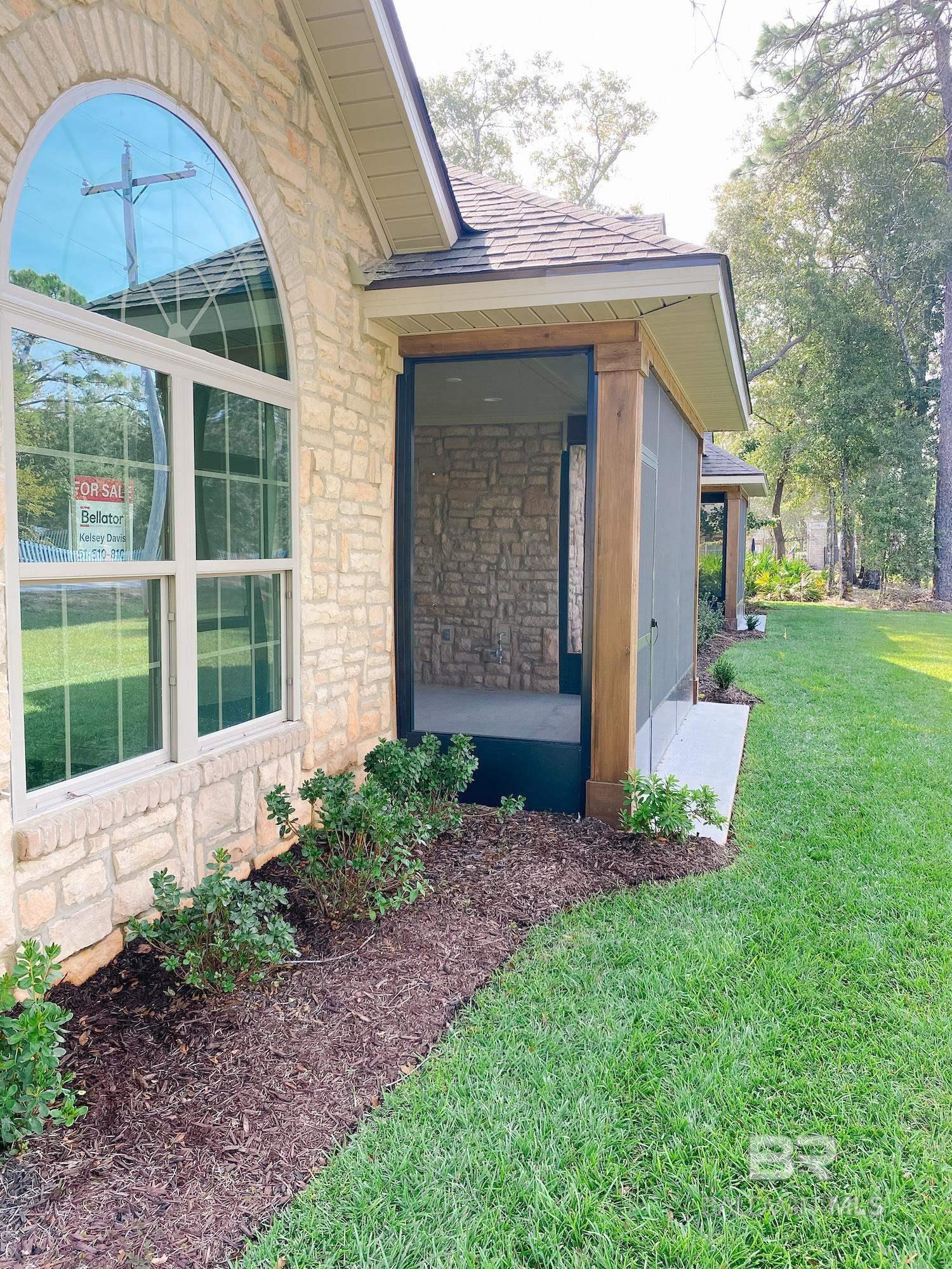 204 Holmes Avenue 204