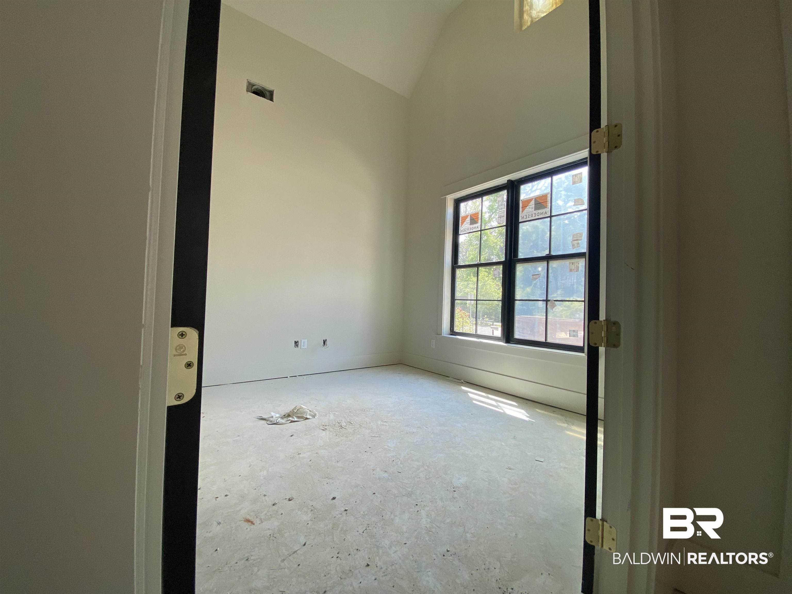 610 Hermitage Court