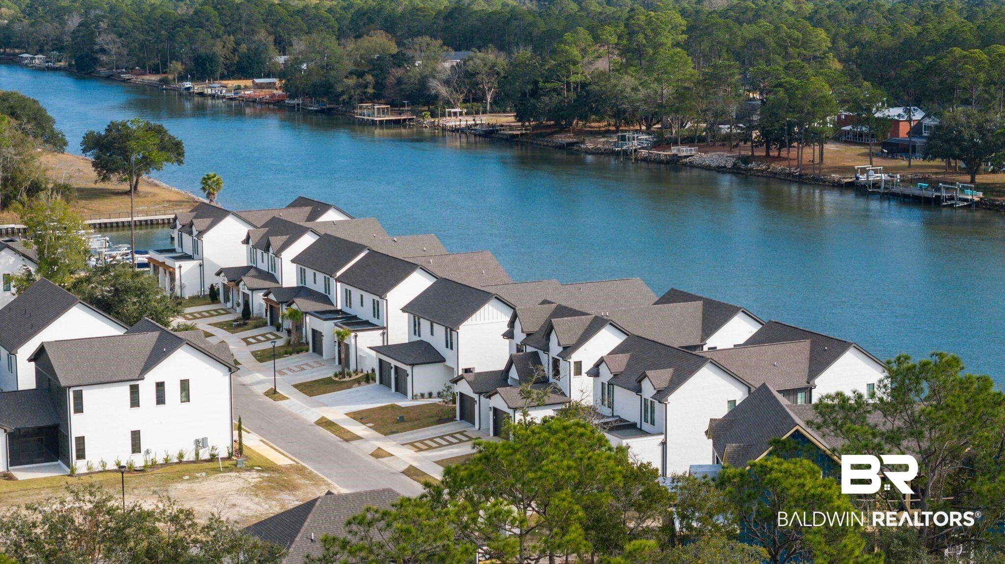 841 Inlet Circle