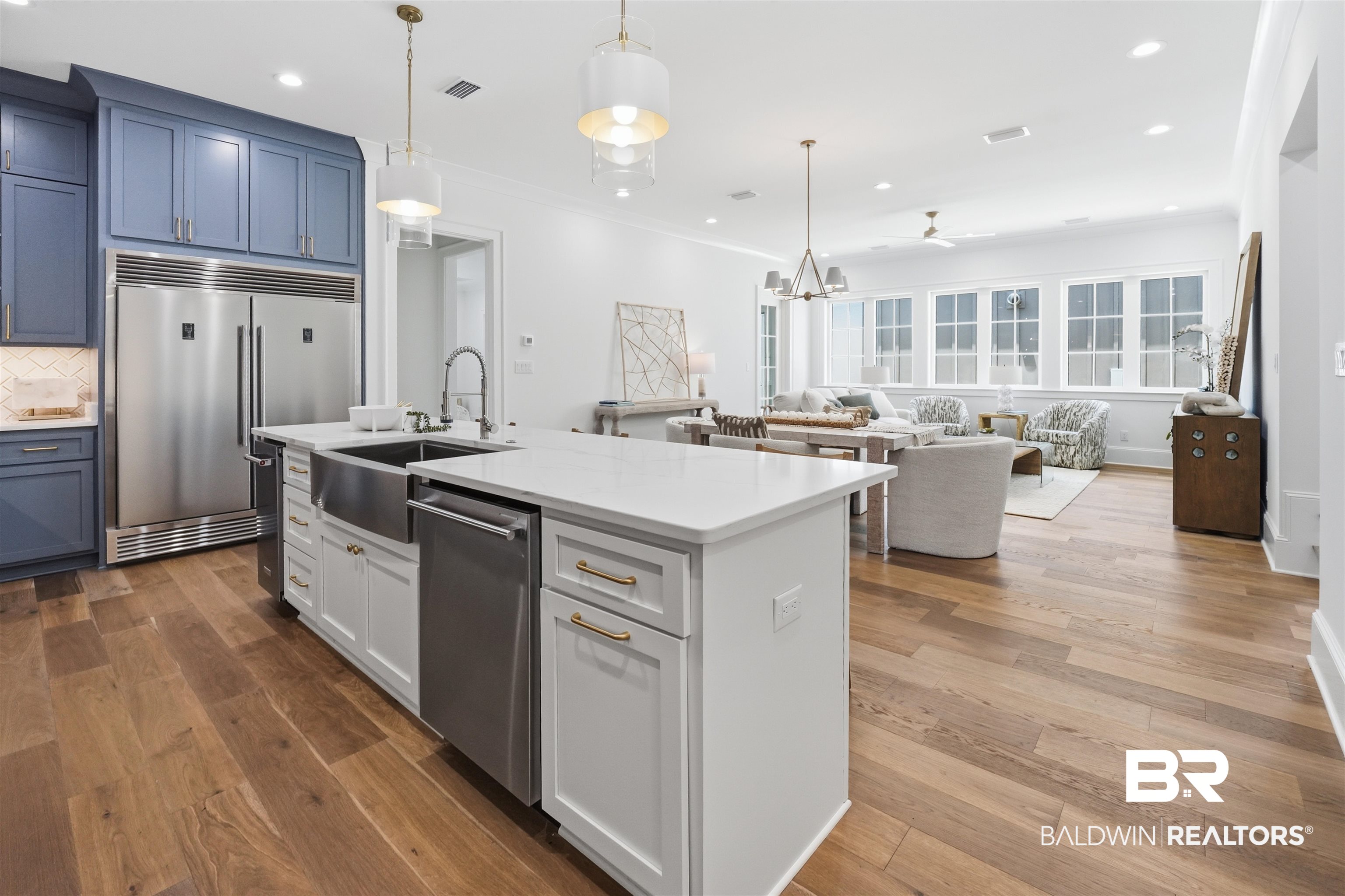 841 Inlet Circle