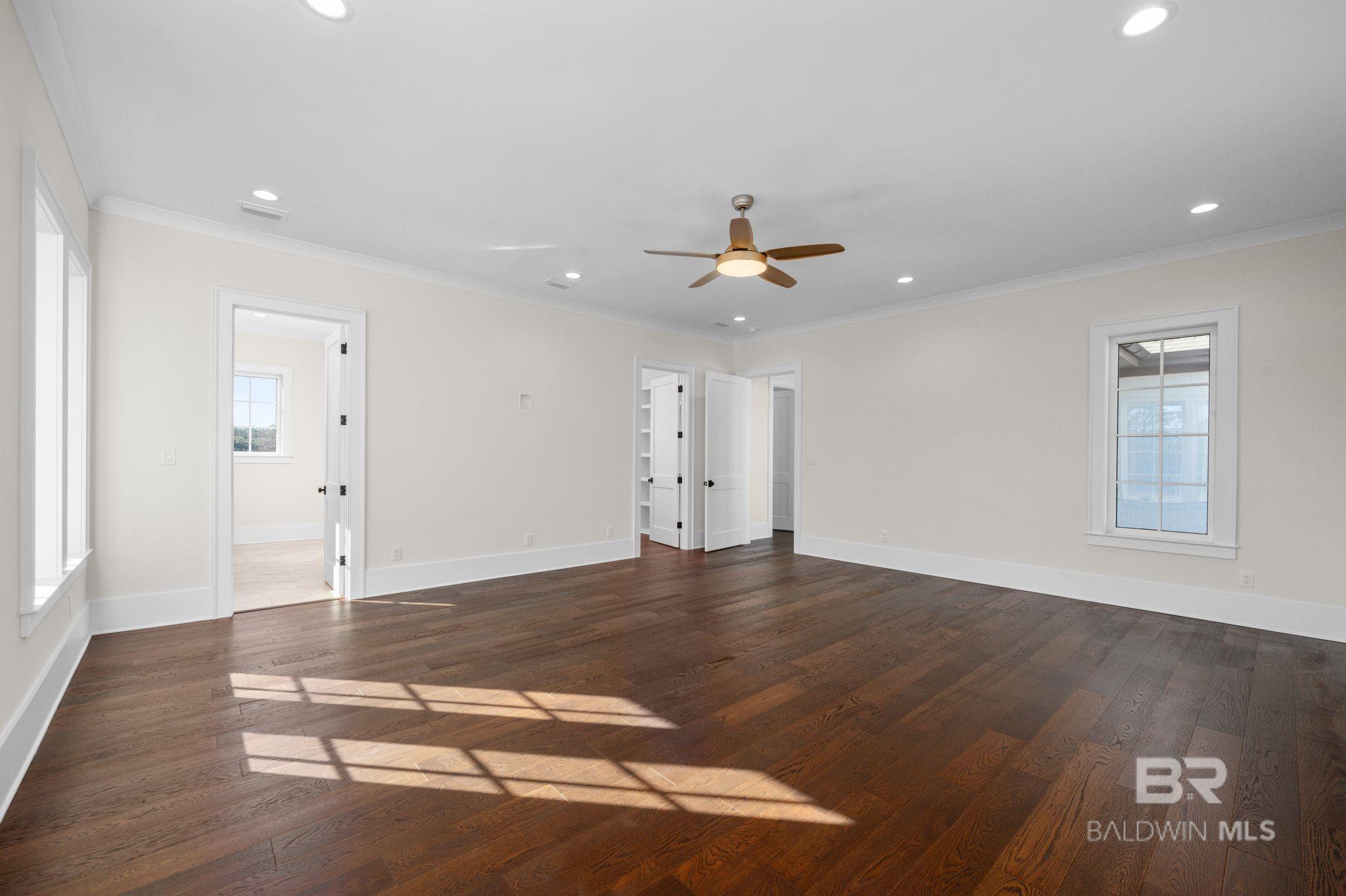 2720 Straits Boulevard