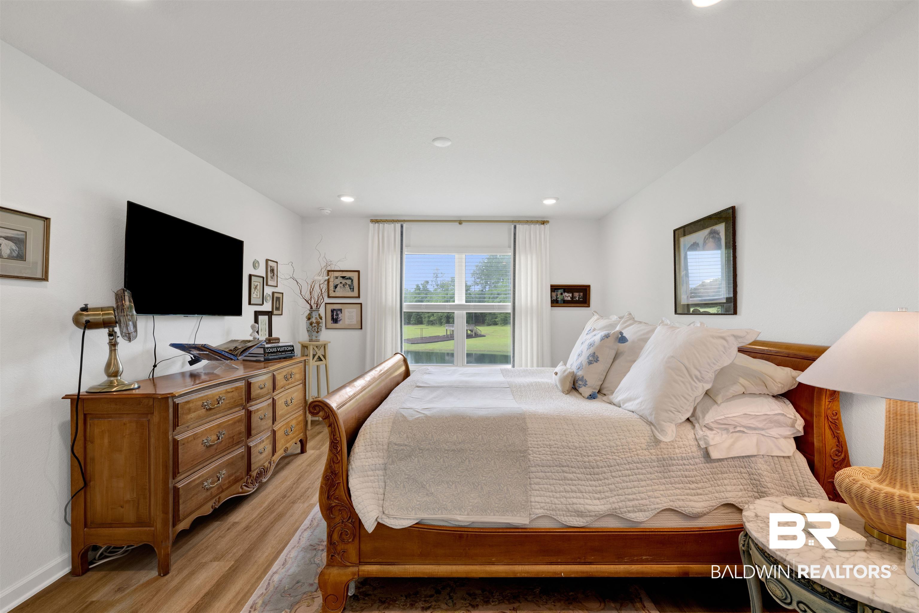 16265 Laurelbrooke Loop