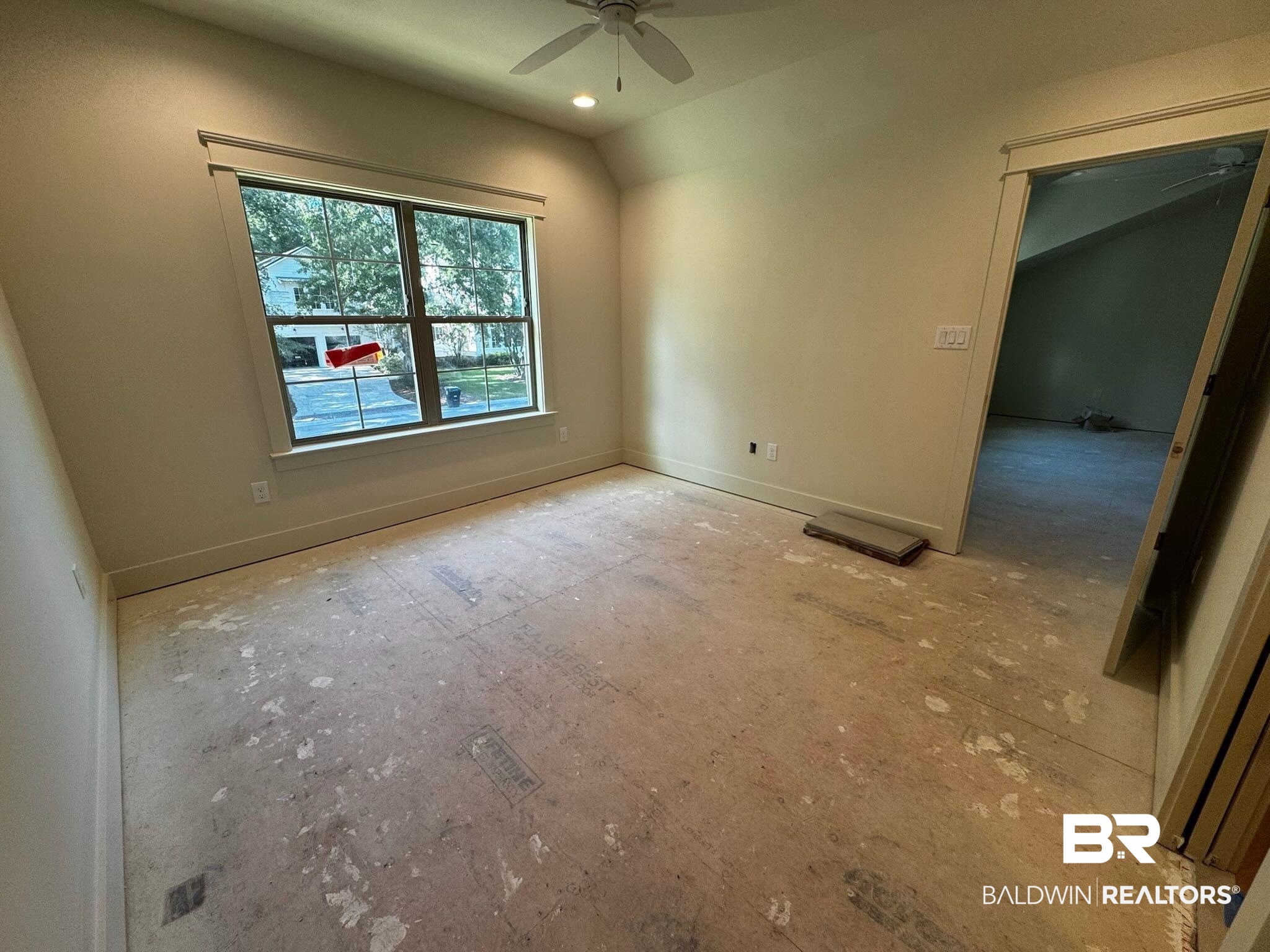 124 Glen Hardie Drive