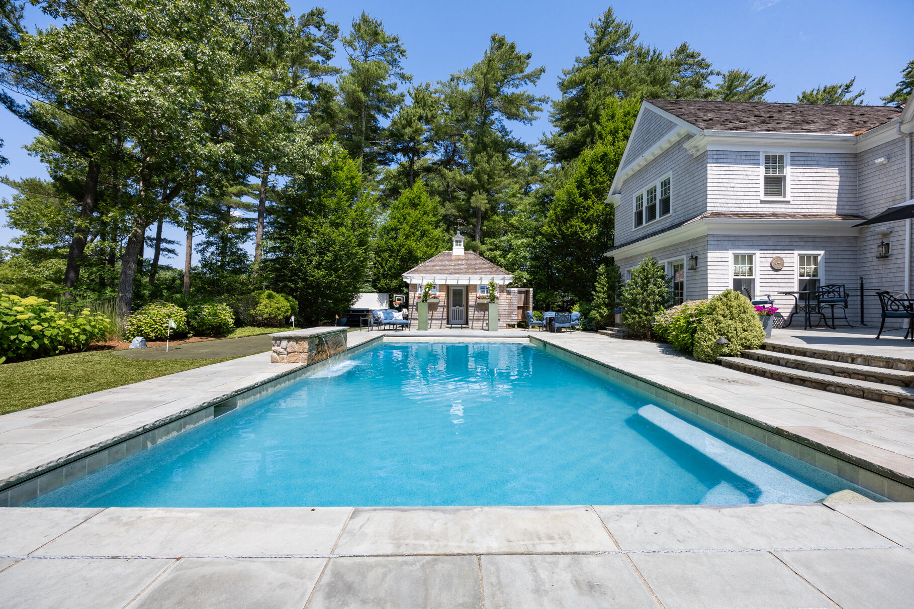 9 High Ridge Drive