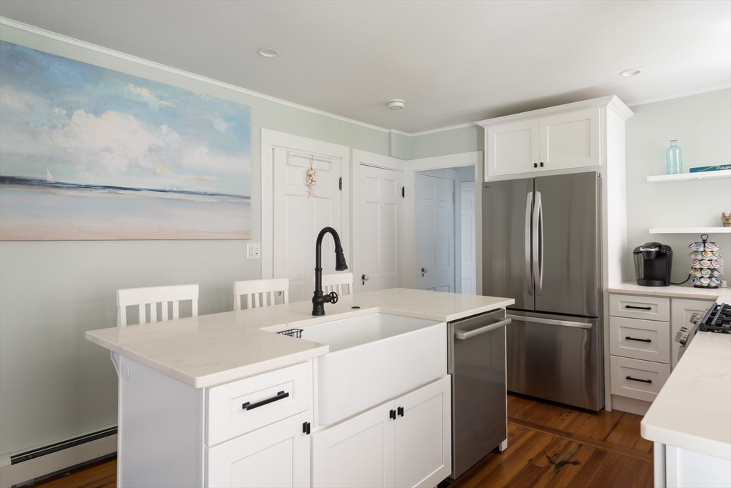 16 Jefferson Shores Rd