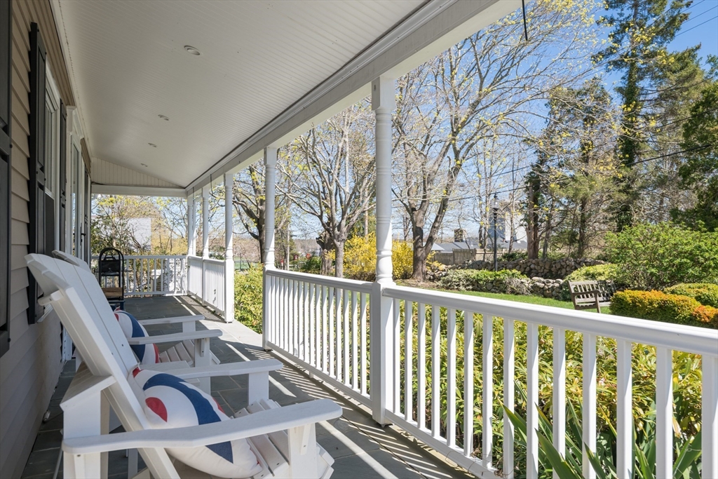 39 Ryder Lane