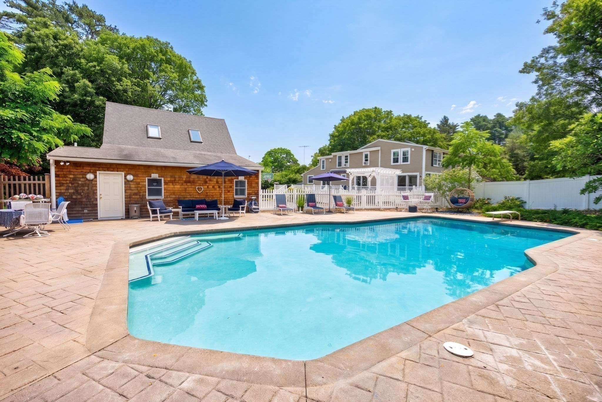 39 Ryder Lane