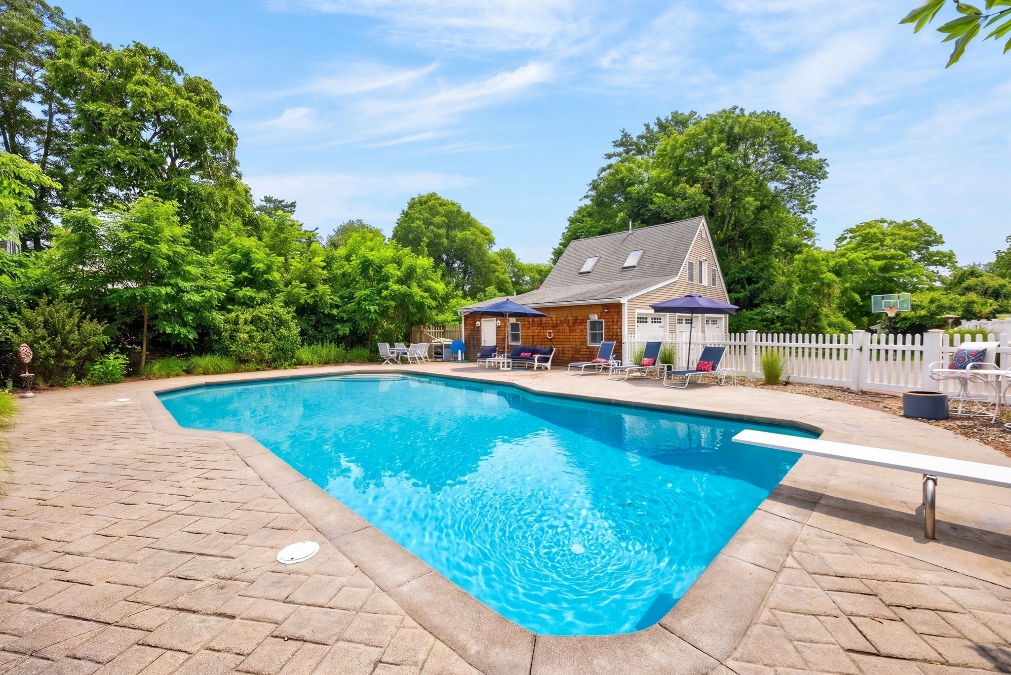39 Ryder Lane