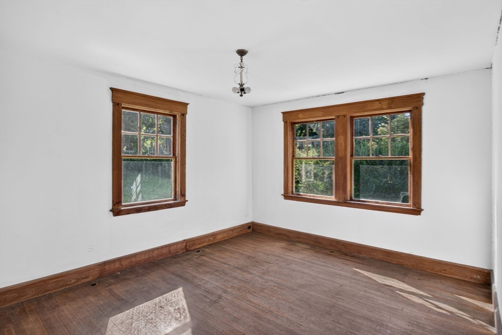 4 Oakland St