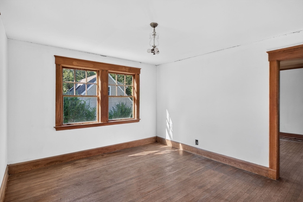 4 Oakland St