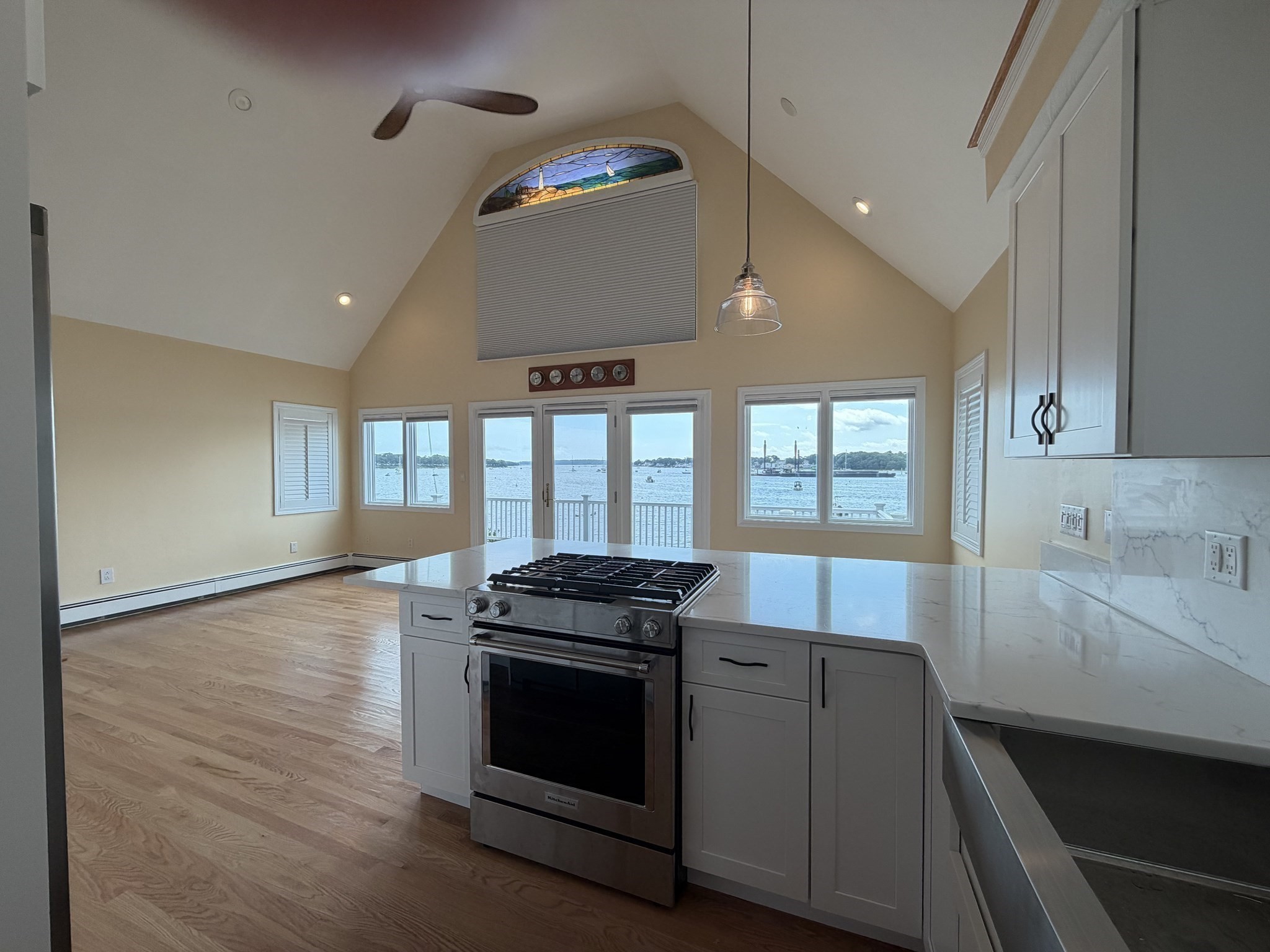15 Oakhill Rd