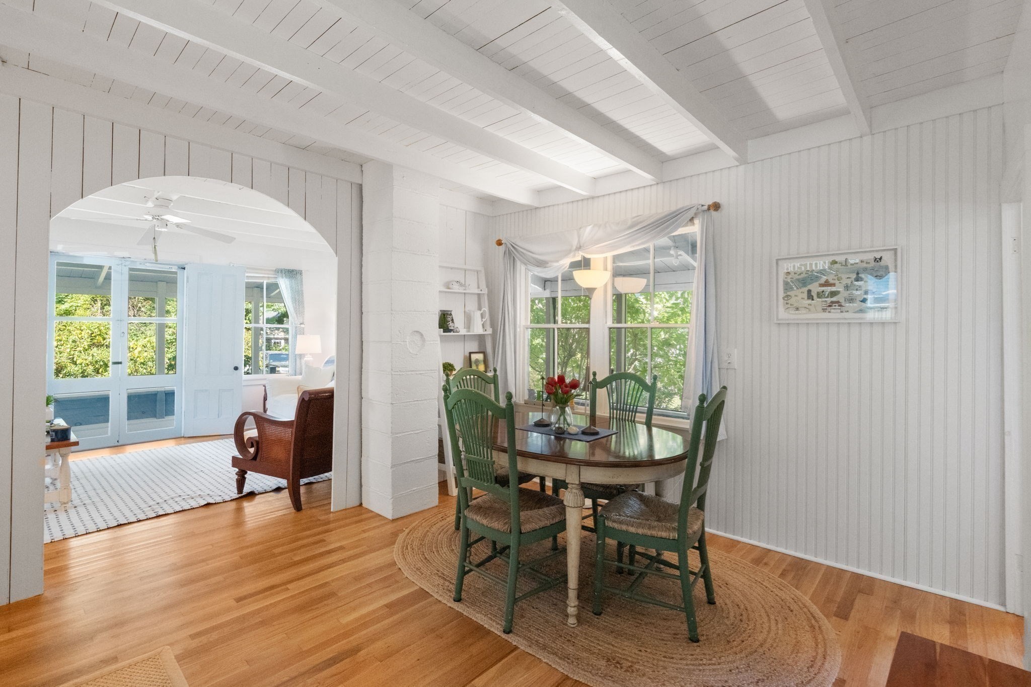 6 Taunton Avenue