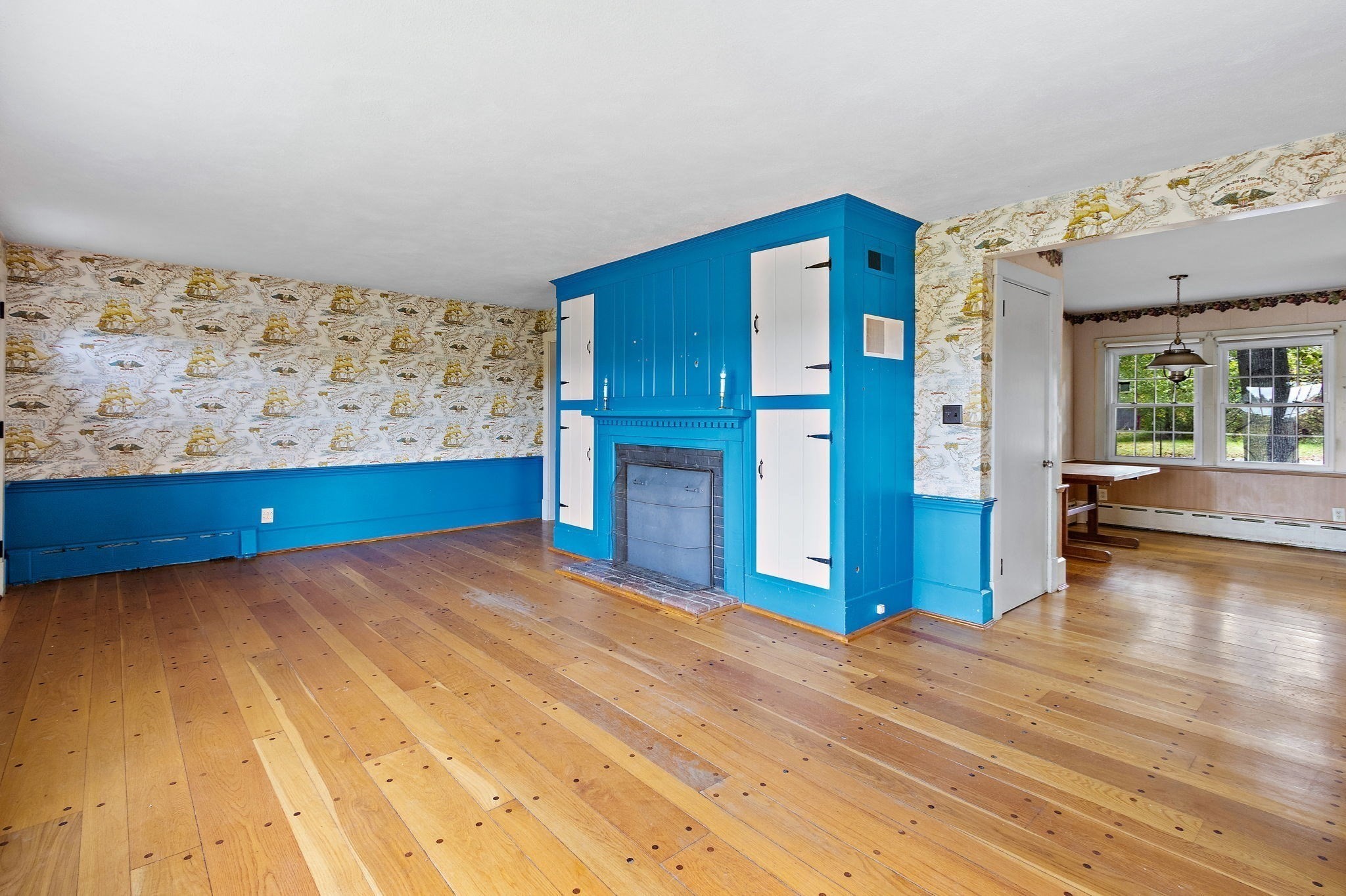 28 Lake St