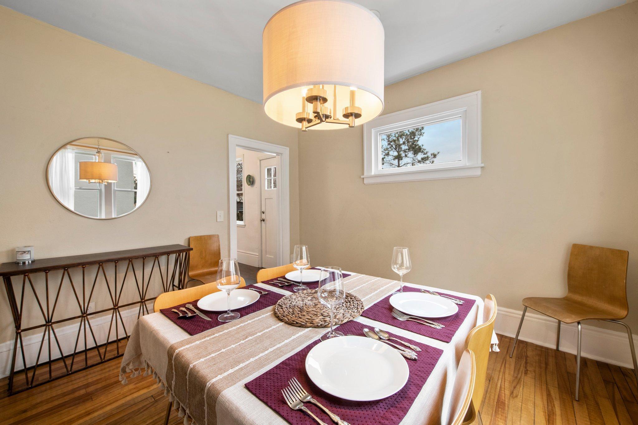 1933 Berkeley Avenue