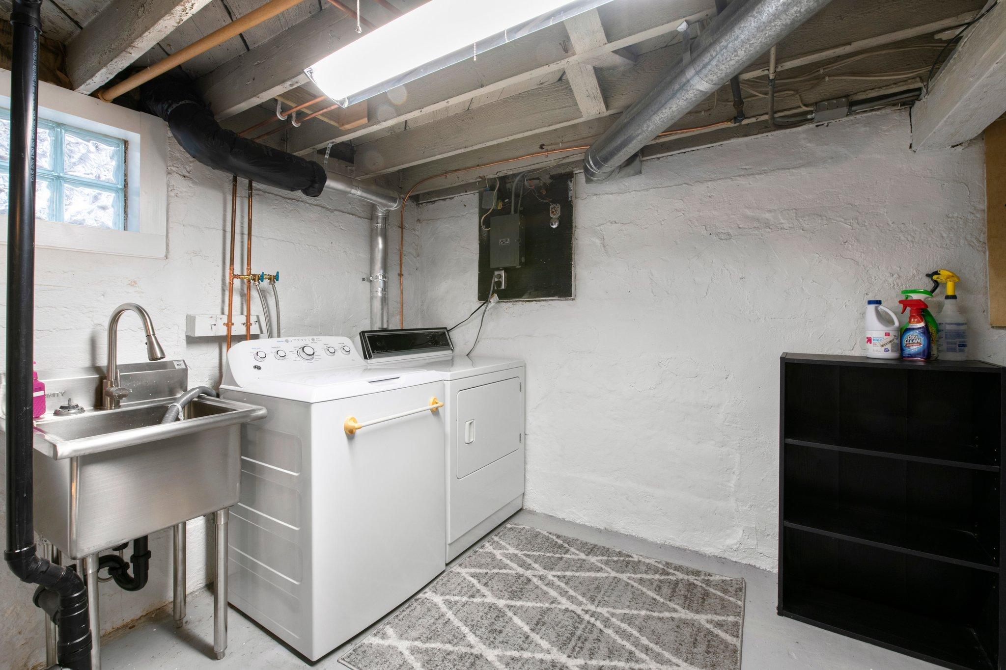 1933 Berkeley Avenue