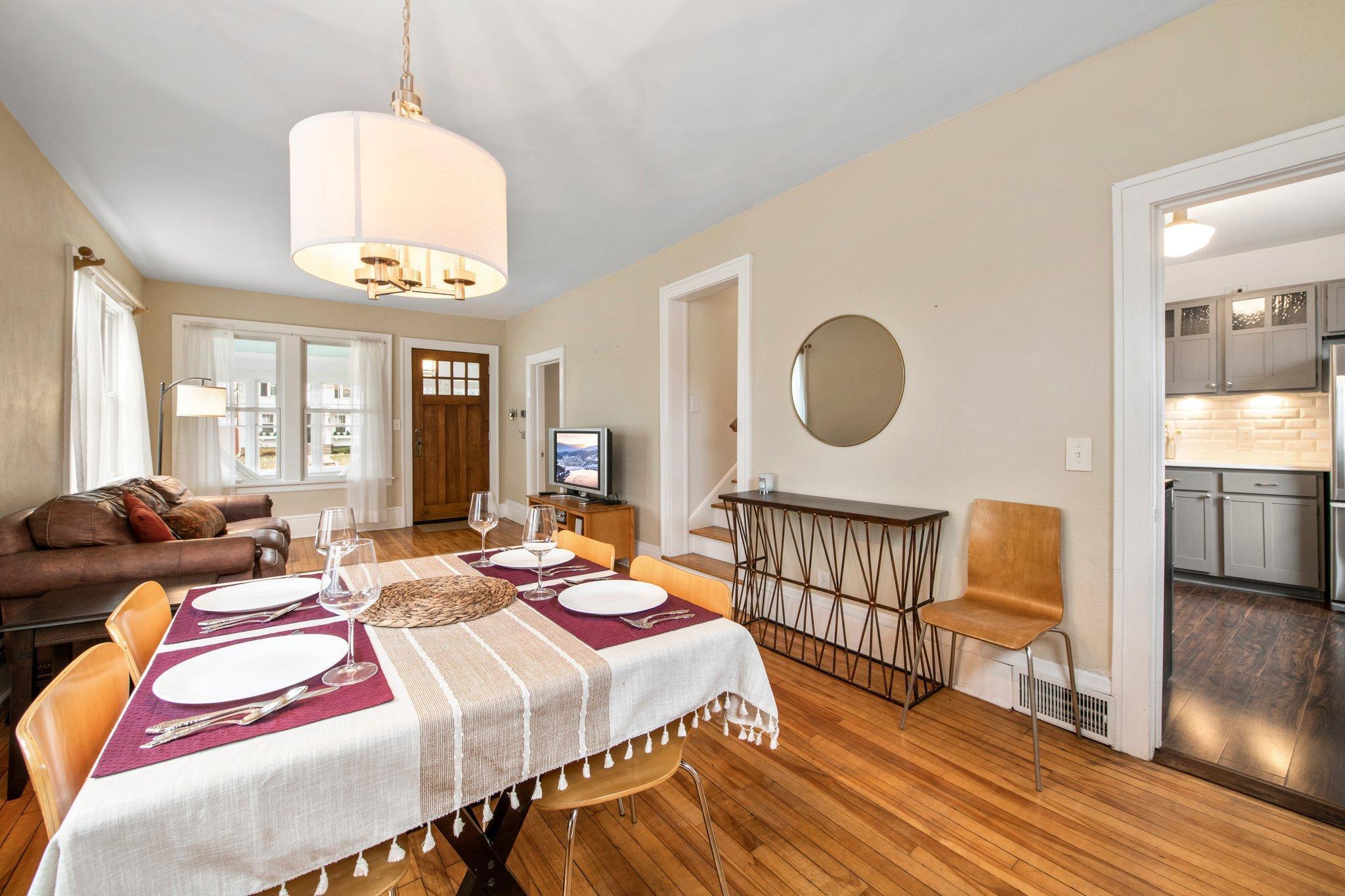 1933 Berkeley Avenue