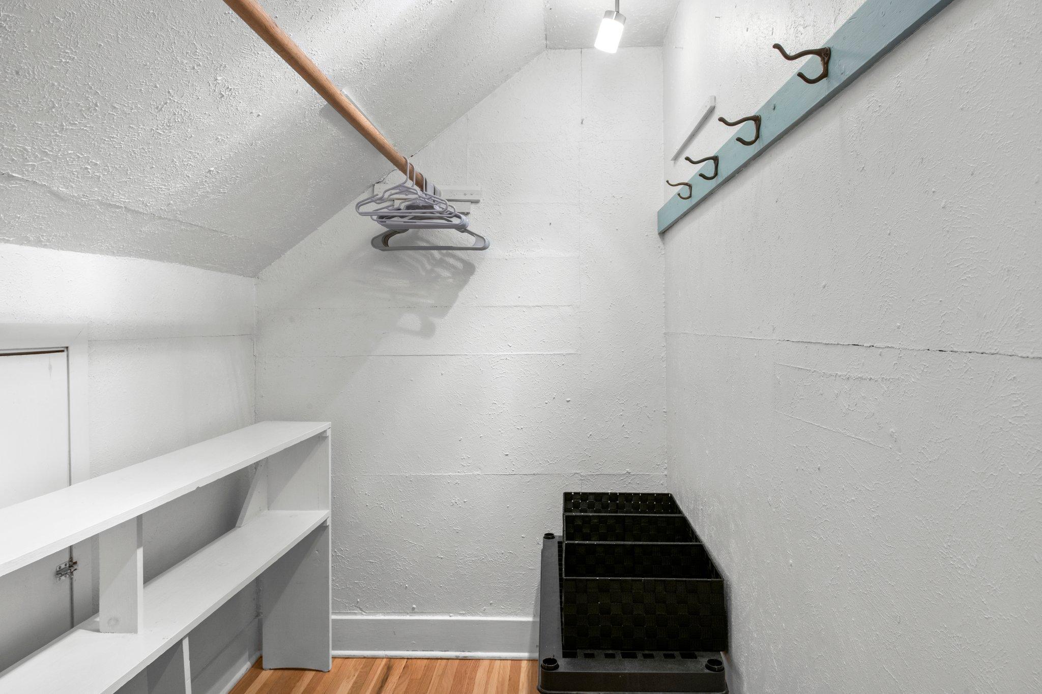 1933 Berkeley Avenue