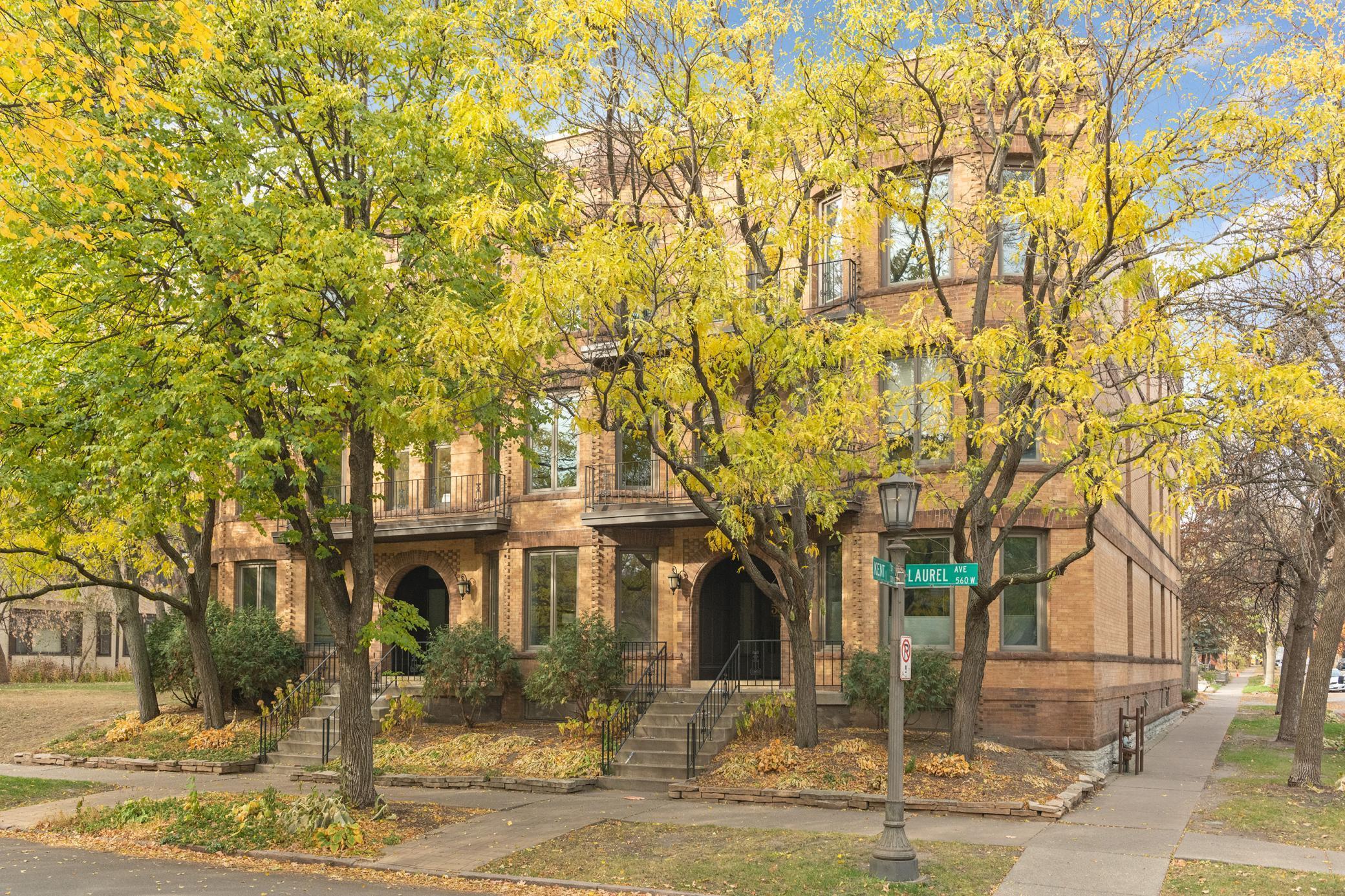 561 Laurel Avenue Unit: 3