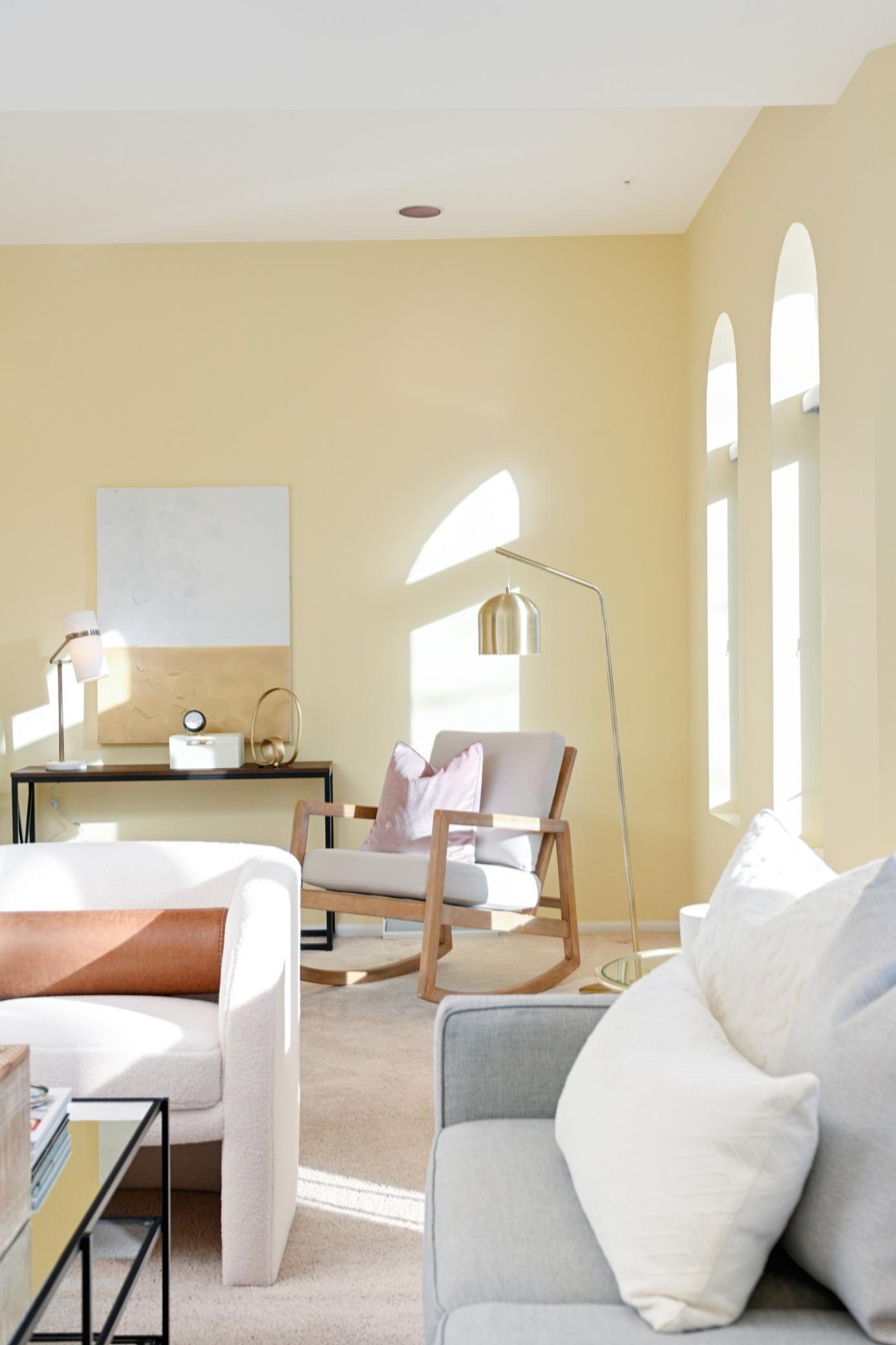 561 Laurel Avenue Unit: 3