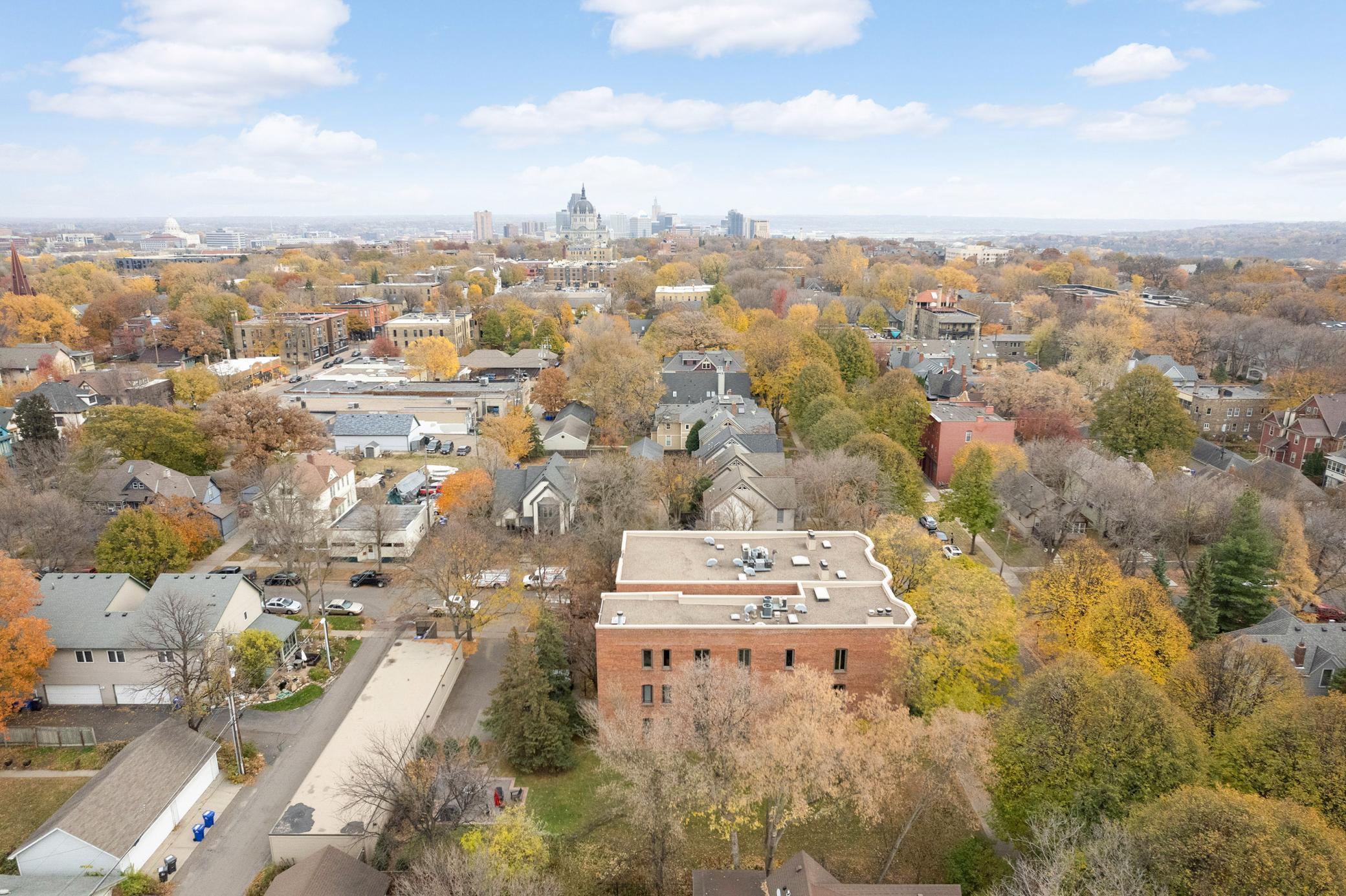 561 Laurel Avenue Unit: 3