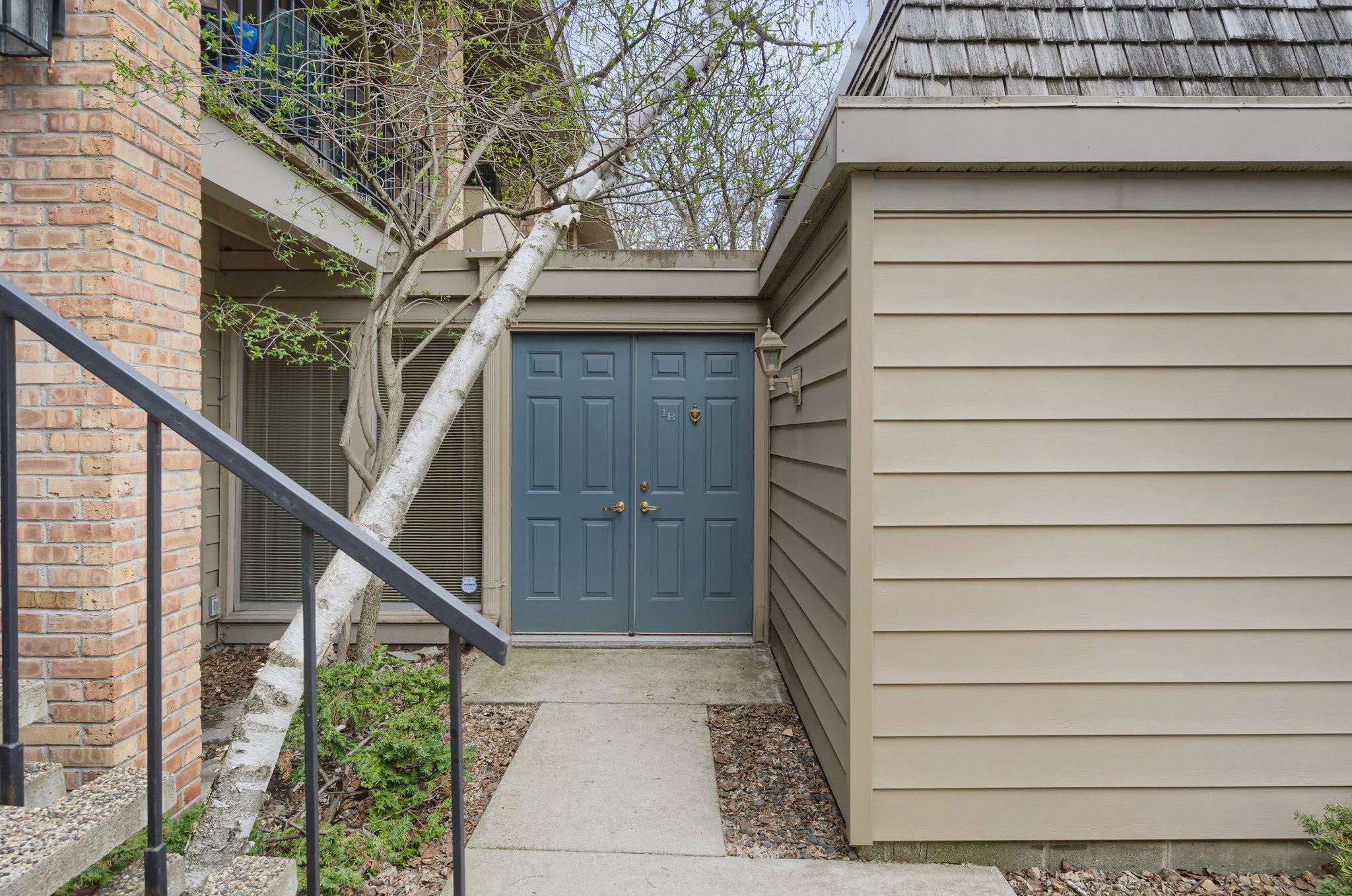 6309 Colony Way Unit: 1B