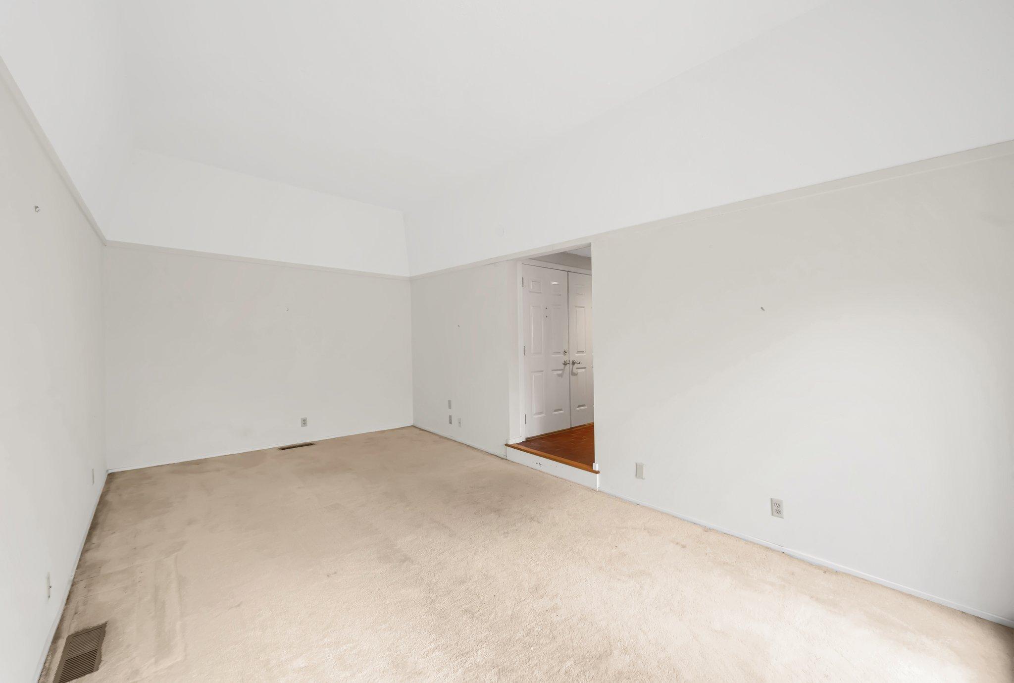 6309 Colony Way Unit: 1B