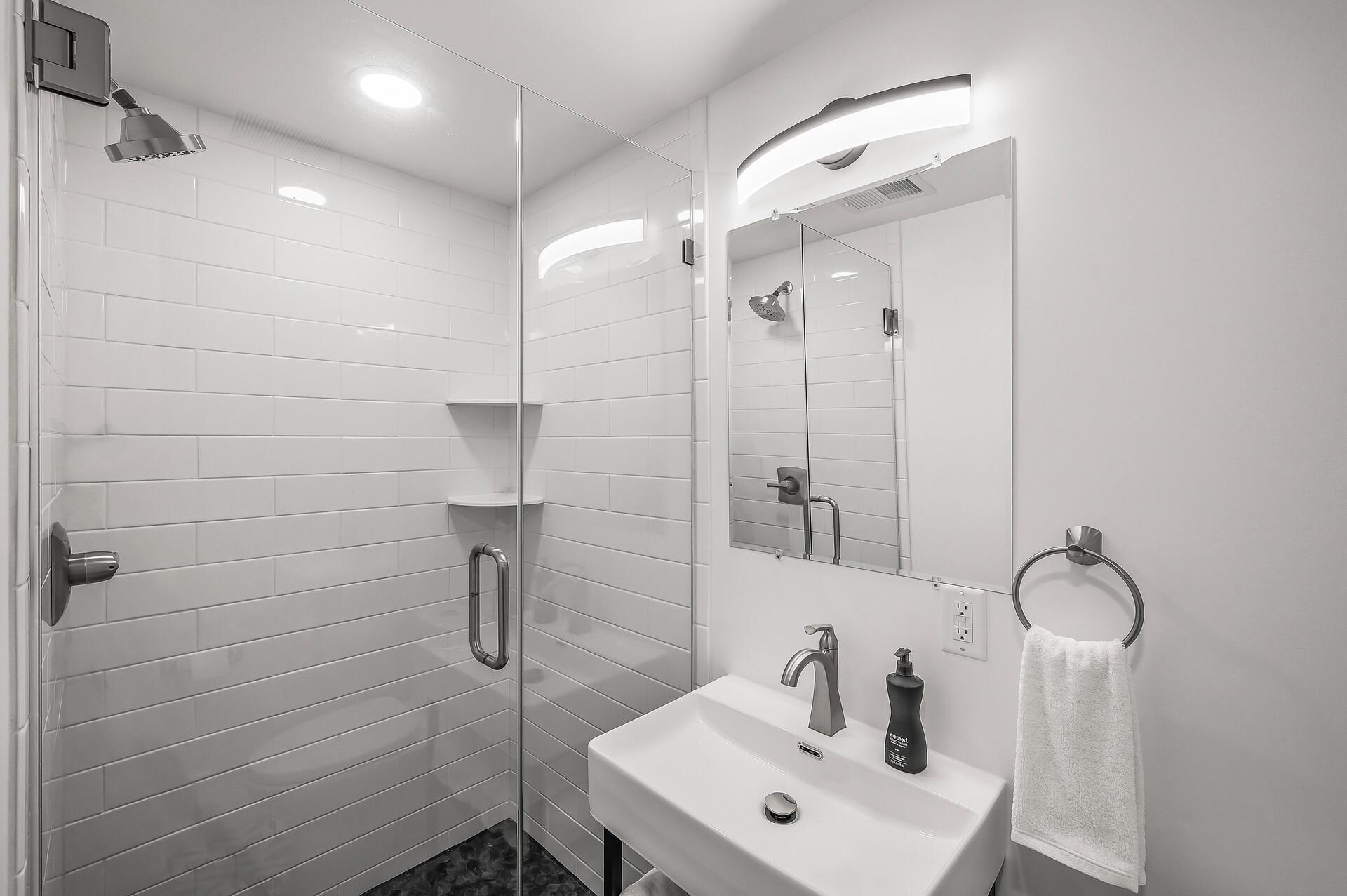 2754 Hamline Avenue N